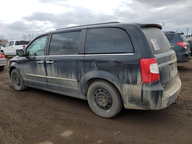 2015 Chrysler Town & Country Touring L