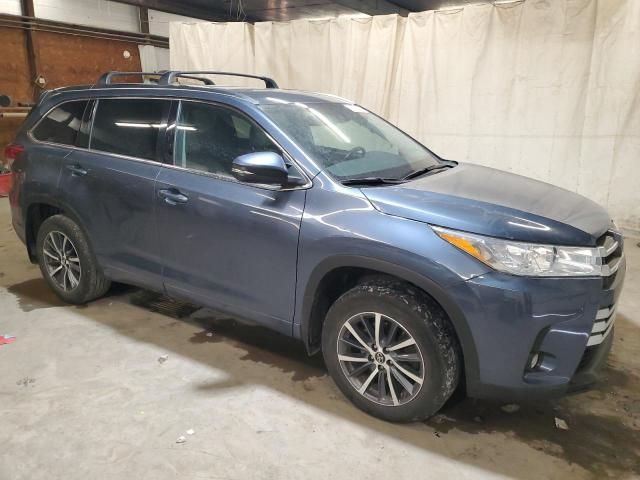 2018 Toyota Highlander SE