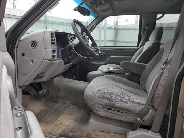 1999 Chevrolet Suburban C1500