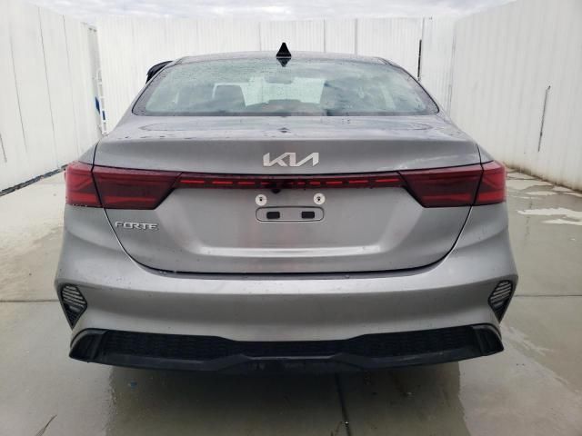 2024 KIA Forte LX