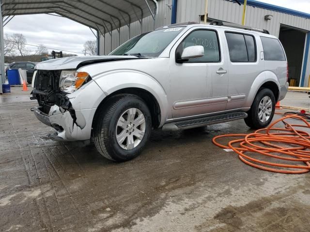 2007 Nissan Pathfinder LE