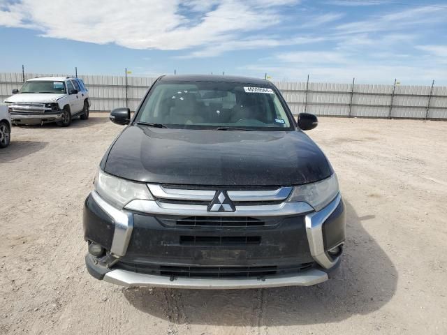 2016 Mitsubishi Outlander SE