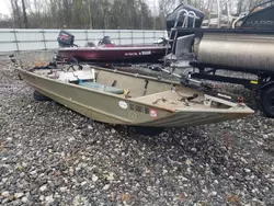 Tracker salvage cars for sale: 2005 Tracker Marine Lot