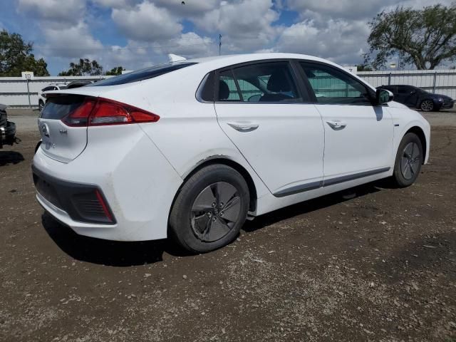 2020 Hyundai Ioniq SE