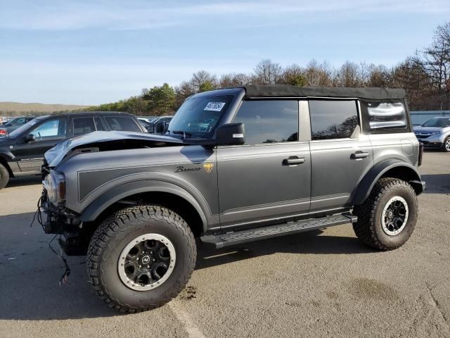 2021 Ford Bronco Base