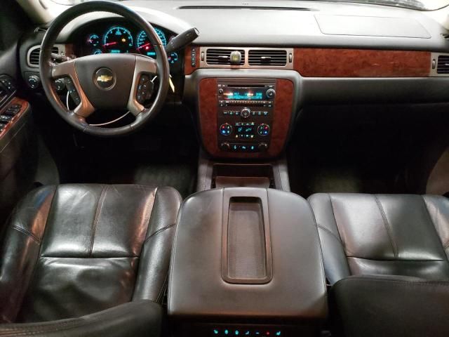 2012 Chevrolet Suburban K1500 LT