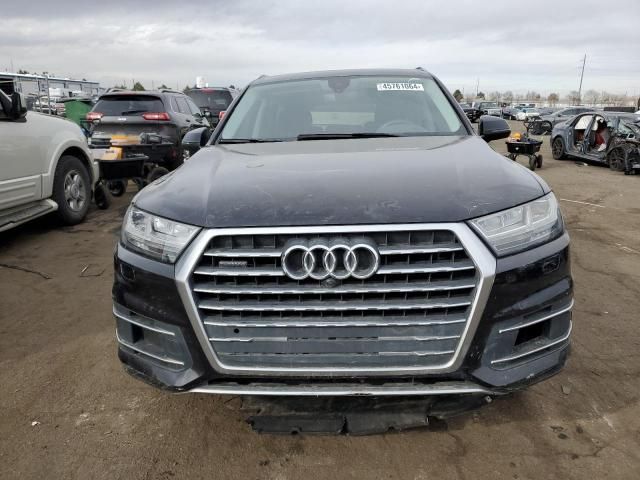 2019 Audi Q7 Premium Plus