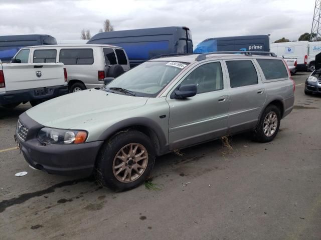 2004 Volvo XC70