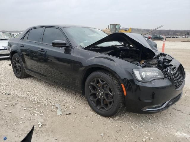 2019 Chrysler 300 S