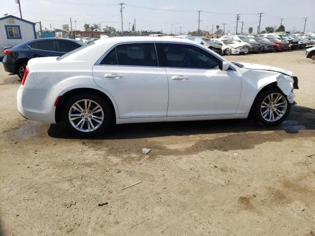 2018 Chrysler 300 Touring