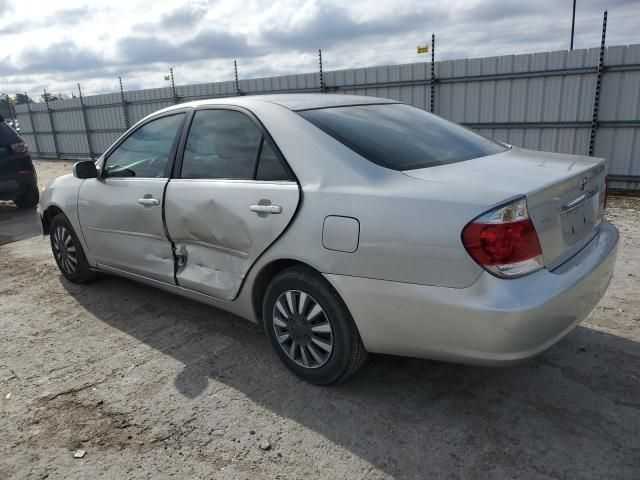 2005 Toyota Camry LE