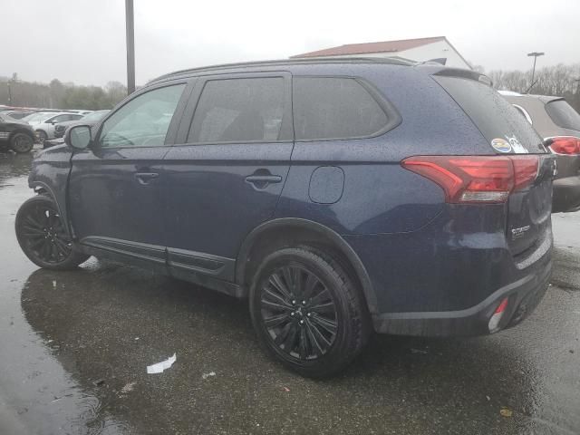 2020 Mitsubishi Outlander SE