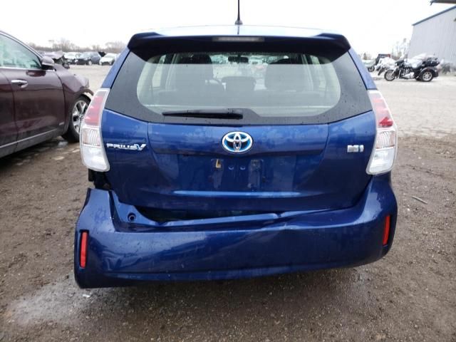 2016 Toyota Prius V