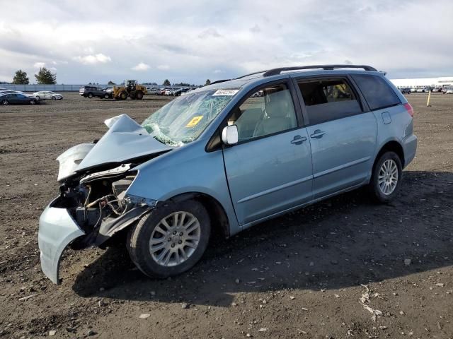 2008 Toyota Sienna XLE