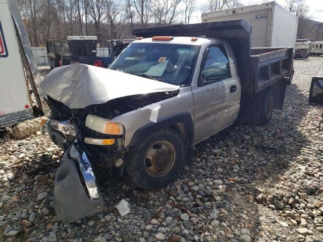 2004 GMC New Sierra K3500