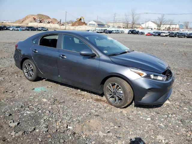 2023 KIA Forte LX