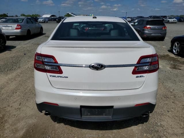 2013 Ford Taurus SEL