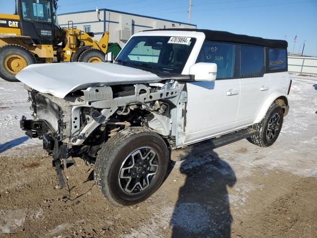 2022 Ford Bronco Base