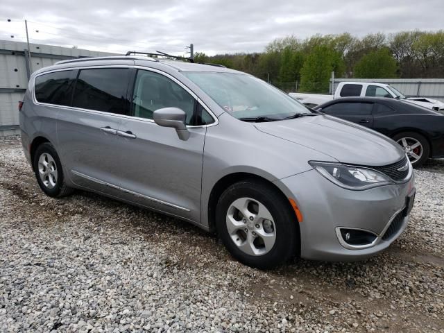 2017 Chrysler Pacifica Touring L Plus