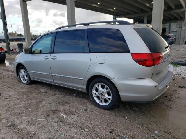 2005 Toyota Sienna XLE