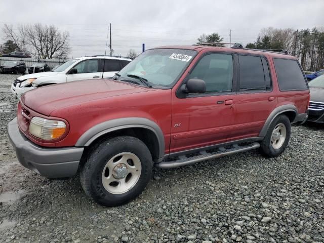 2000 Ford Explorer XLT