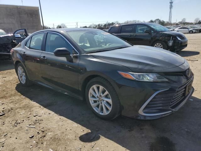 2022 Toyota Camry LE