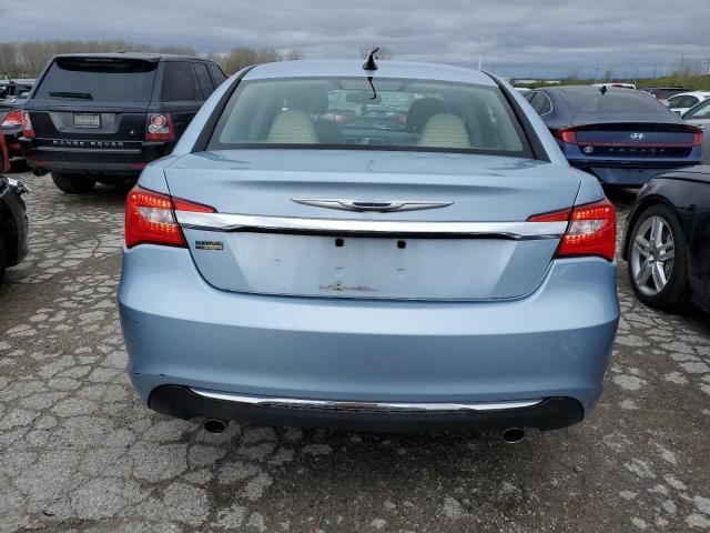 2013 Chrysler 200 Limited