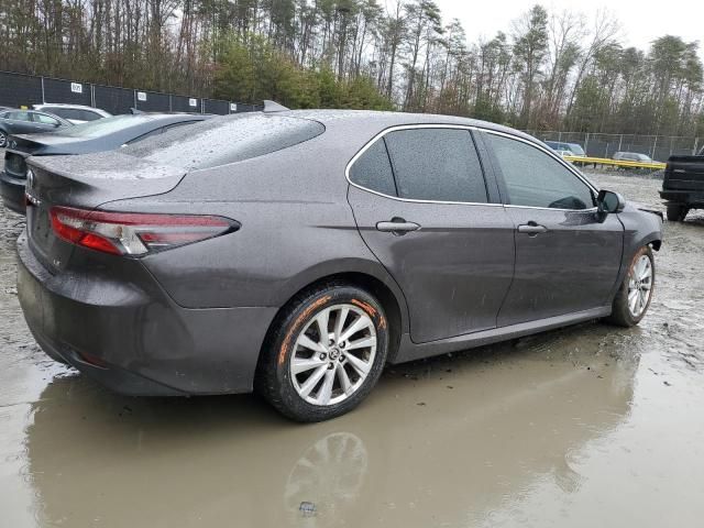 2022 Toyota Camry LE