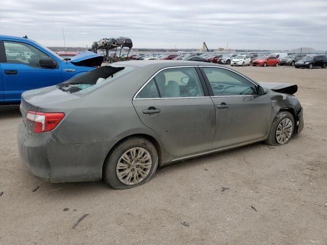 2014 Toyota Camry Hybrid