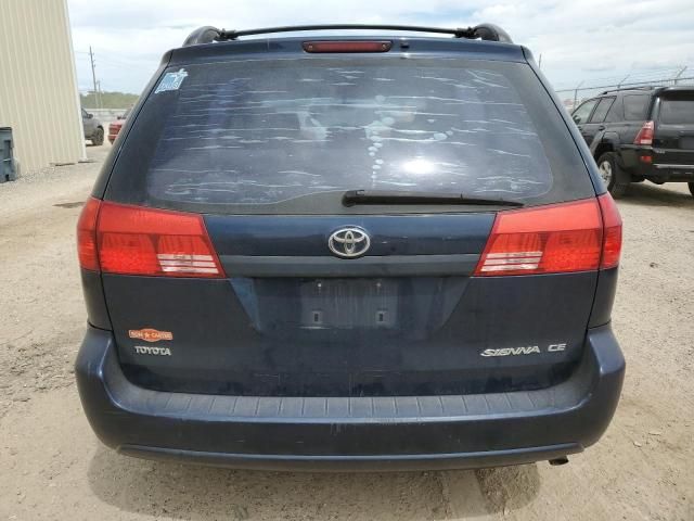 2004 Toyota Sienna CE