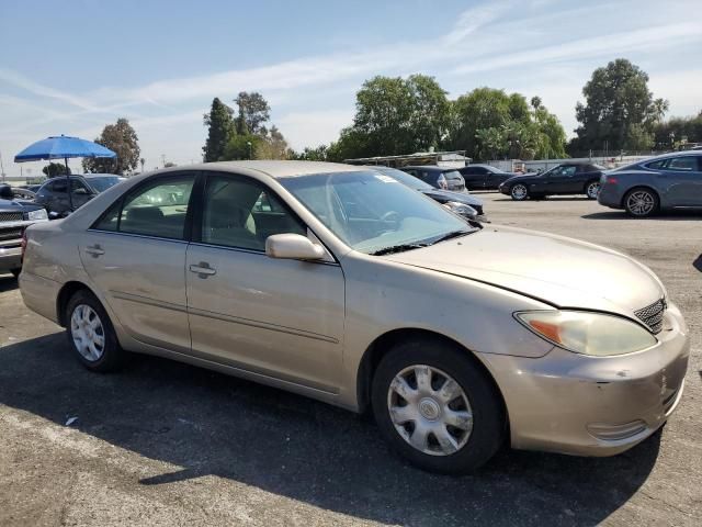 2004 Toyota Camry LE