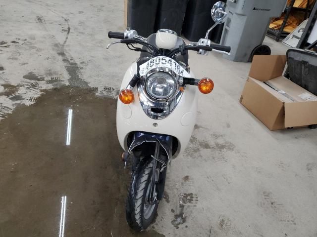 2018 Yamaha XC50