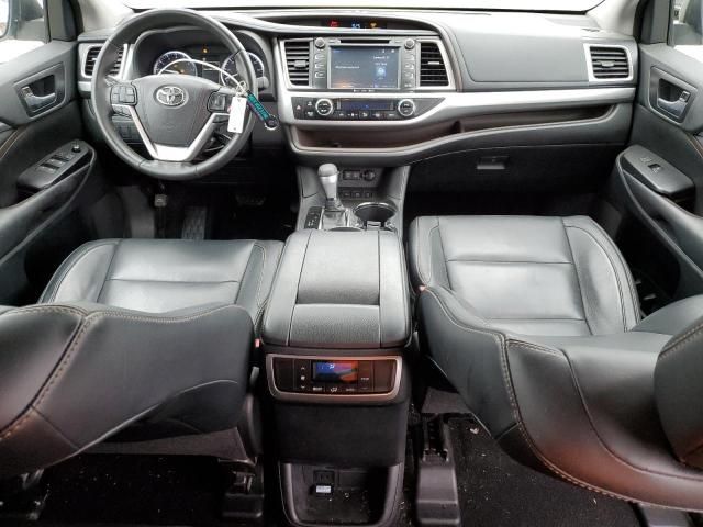 2018 Toyota Highlander SE