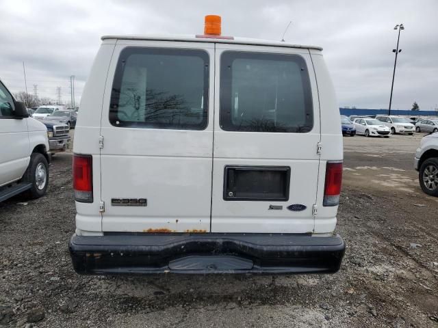 2010 Ford Econoline E350 Super Duty Van