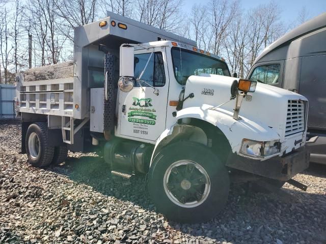 2001 International 4000 4900