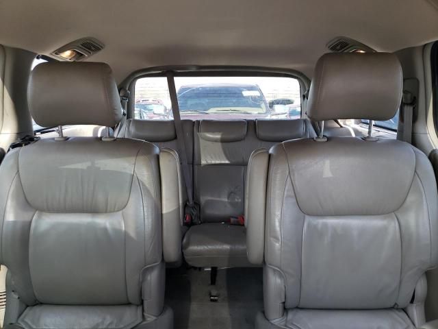 2004 Toyota Sienna XLE