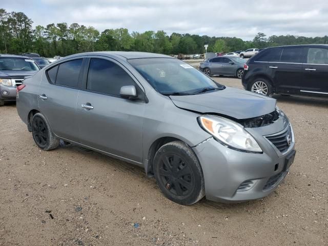 2013 Nissan Versa S