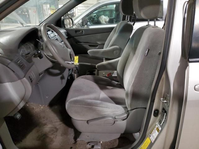 2009 Toyota Sienna CE