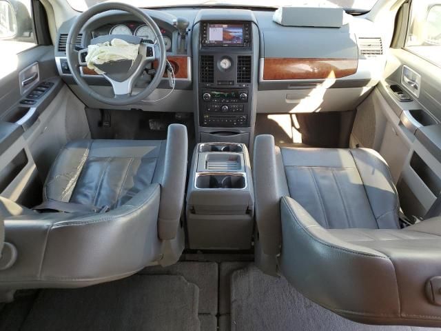 2008 Chrysler Town & Country Touring