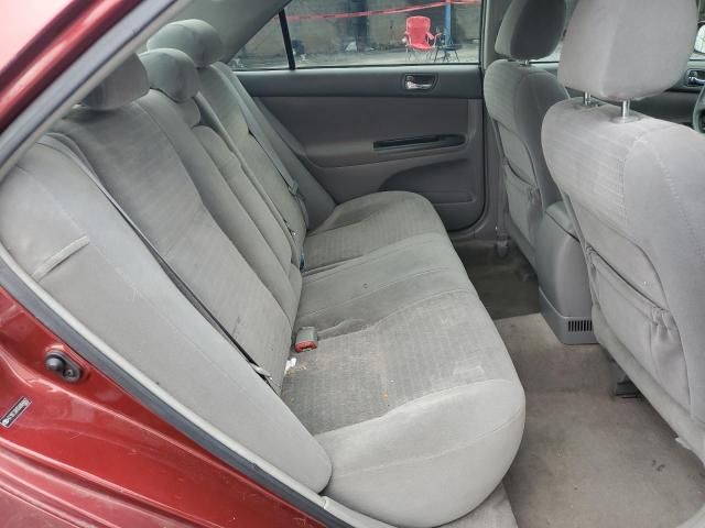 2005 Toyota Camry LE