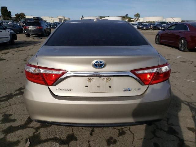 2015 Toyota Camry Hybrid