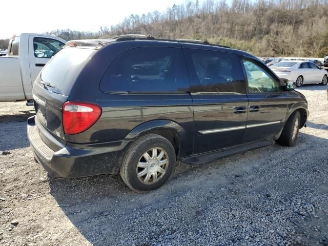 2007 Chrysler Town & Country Touring