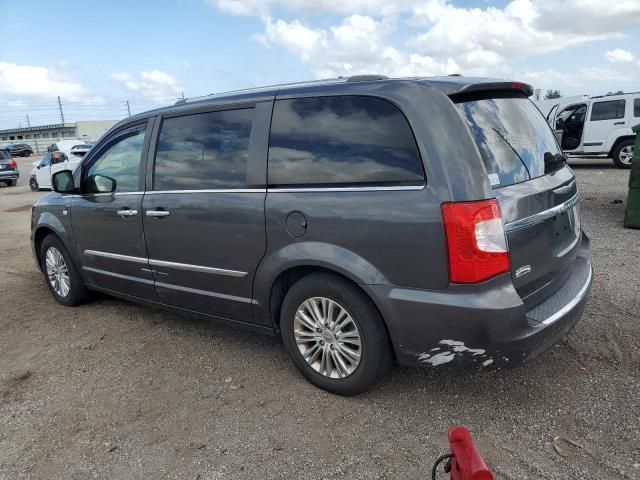 2014 Chrysler Town & Country Touring L