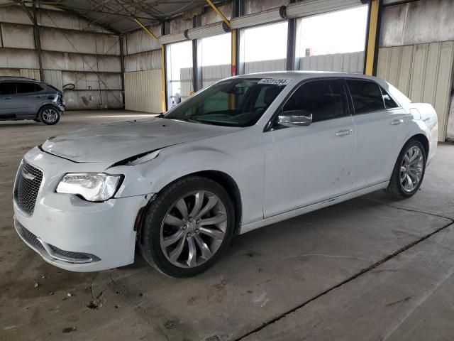 2018 Chrysler 300 Touring