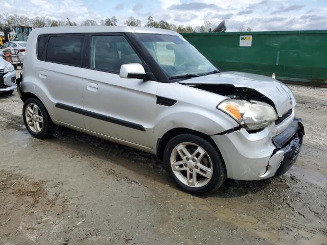 2010 KIA Soul +