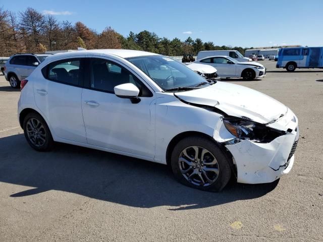 2020 Toyota Yaris LE