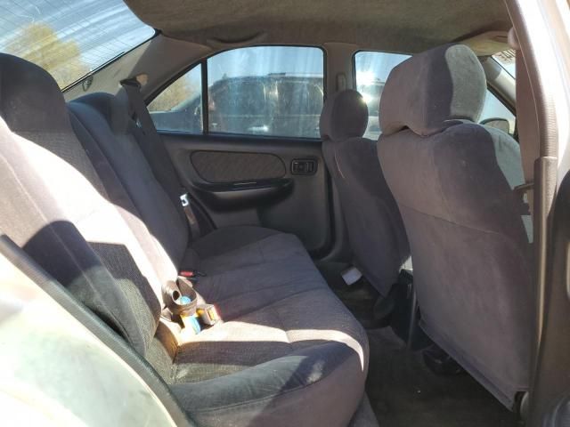 1999 Nissan Sentra Base