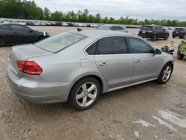 2012 Volkswagen Passat SE