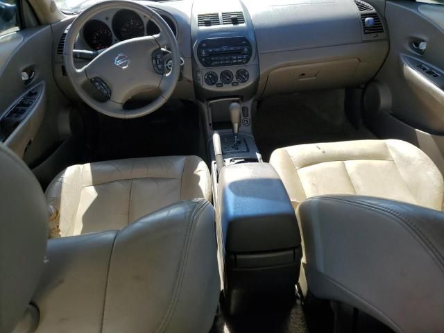 2002 Nissan Altima Base