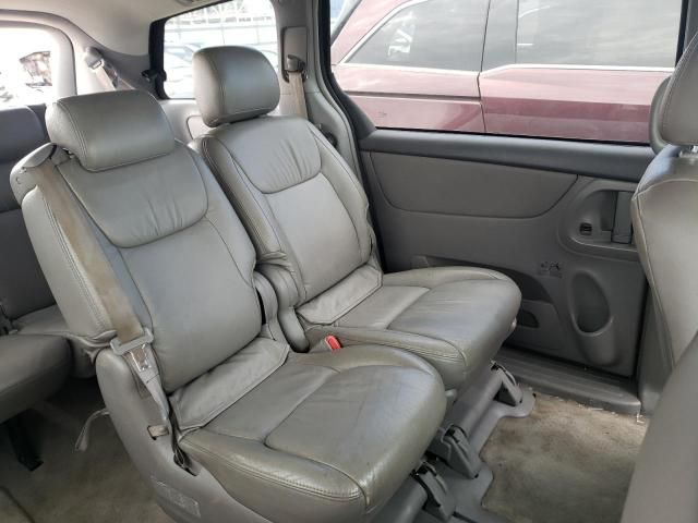 2008 Toyota Sienna CE